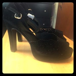 Torrid size 10w black stiletto heels